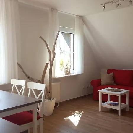 Appartementhaus - Urlaub Zwischen Meer & Bodden Apartamento Zingst
