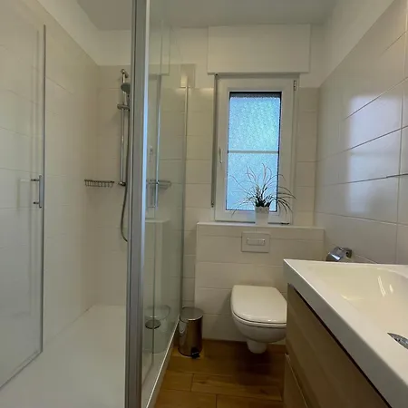Appartementhaus - Urlaub Zwischen Meer & Bodden Apartamento Zingst